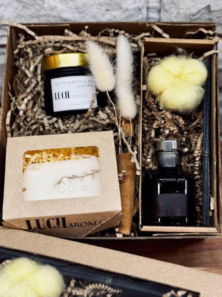 Подарочный набор ароматов (свеча,саше,Диффузор) №3 (3)