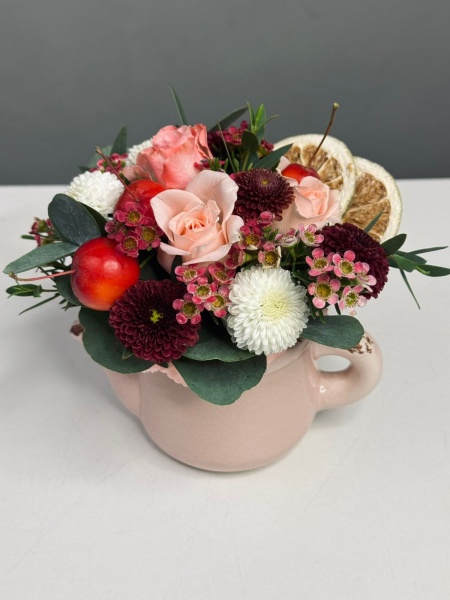 Композиция Ароматный чай с дольками лимона, яблоками и розой (4)