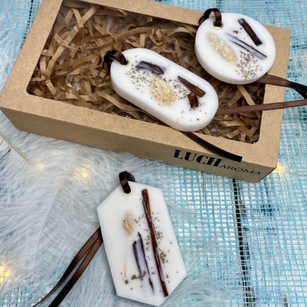 a18c328b-3236-4be0-bbd1-d04b51593694