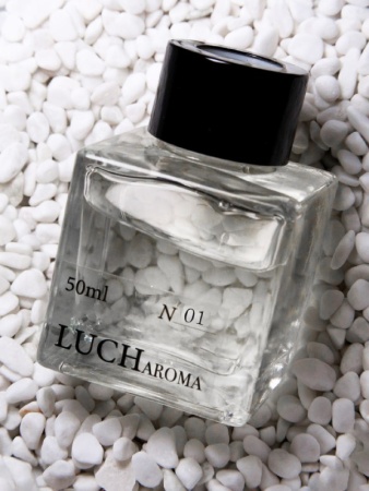 b3733490-4903-4dc1-9100-fe3be1f1d71c