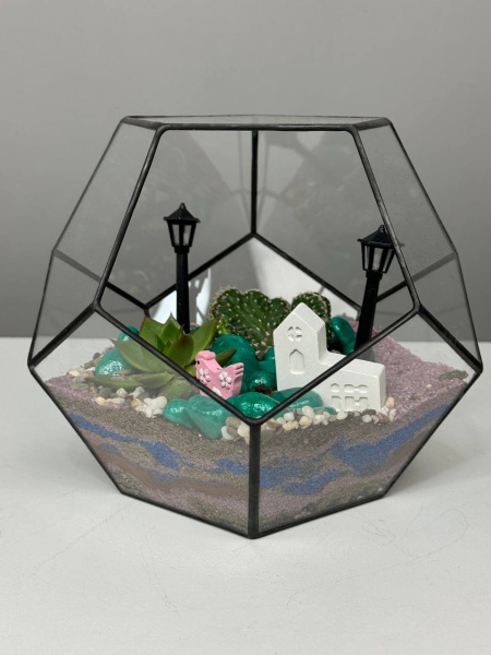 93430900-f4e2-466e-978a-ee967c3a58da