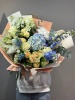 Букет Лучанна с гортензией, сиренью и розами (4)